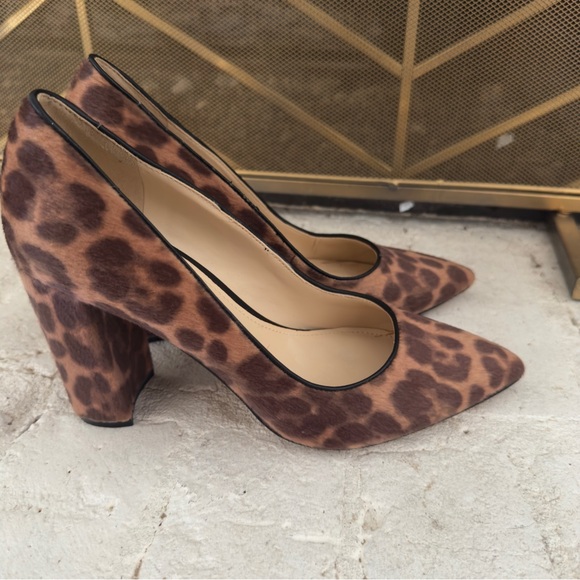 Nine West Leopard Print Pointed Toe Block Heels | Size 7.5 - Picture 5 of 7